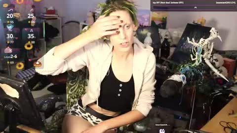 ..LunaSparkles. online show from September 2025 07:57:01 PM