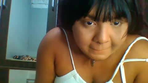 Snapshot of lunawollf chatting on October 2025 09:02:01 PM lunawollf online show from October 2025 09:02:01 PM