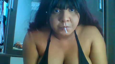 Snapshot of lunawollf chatting on October 2025 07:36:02 PM lunawollf online show from October 2025 07:36:02 PM