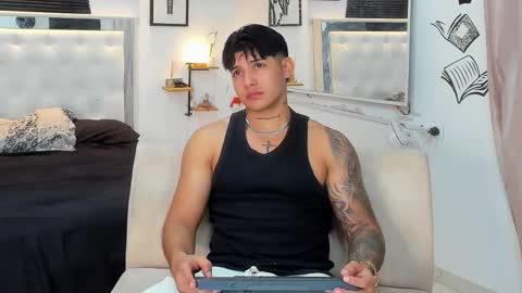 Lunay online show from October 2025 02:56:01 AM