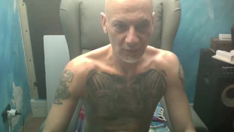 lungopelle20cm online show from January 2025 03:03:01 PM