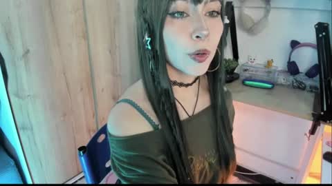 lunivyra online show from June 2026 04:17:02 PM