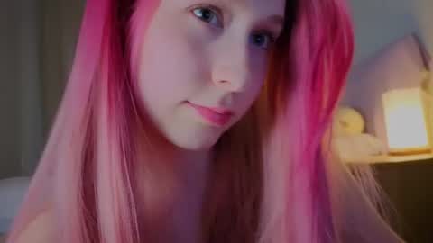 Snapshot of lunoria chatting on July 2026 09:03:01 PM lunoria online show from July 2026 09:03:01 PM