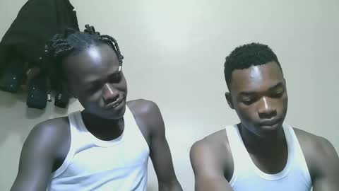 luoislove online show from November 2025 08:22:02 AM