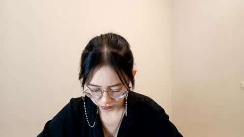 Roxie online show from April 2026 01:13:02 PM