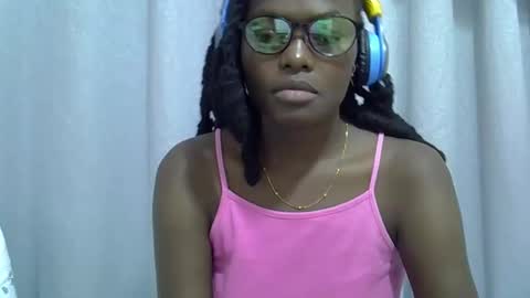sweet girl online show from October 2025 12:33:02 AM