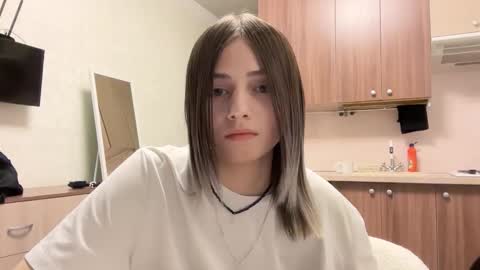 May online show from October 2025 06:30:02 PM