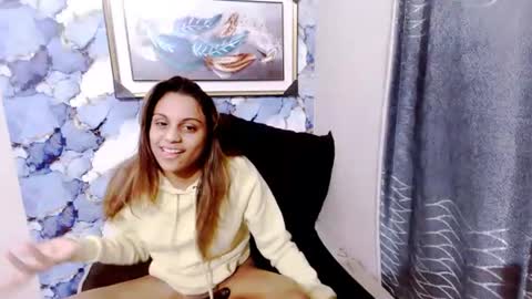 Snapshot of luscious_lexy chatting on June 2026 04:59:01 AM luscious_lexy online show from June 2026 04:59:01 AM