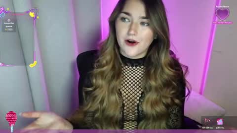 Snapshot of lushlolly chatting on September 2025 03:41:02 AM lushlolly online show from September 2025 03:41:02 AM