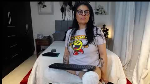 Angela 3 online show from January 2026 10:46:02 PM