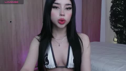 Snapshot of lustful_aprilx chatting on January 2026 05:59:01 PM Valerie April online show from January 2026 05:59:01 PM