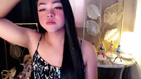 Trina online show from April 2026 01:42:02 AM