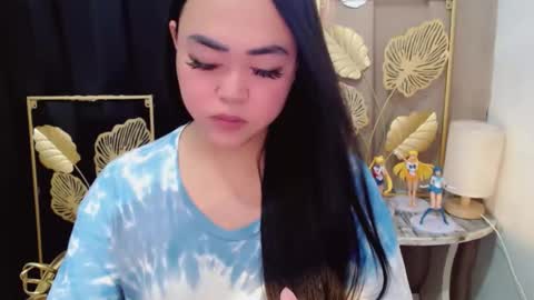 Trina online show from April 2026 01:41:02 AM