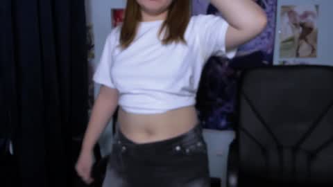 lusy_puff online show from December 2024 03:44:01 PM