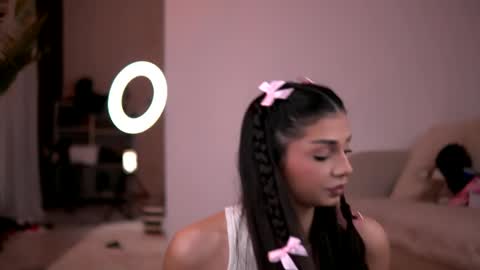 Snapshot of luvcaprice chatting on April 2026 10:36:01 AM Caprice online show from April 2026 10:36:01 AM