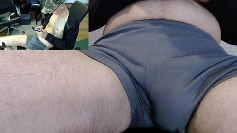 Snapshot of luvshonitoff chatting on December 2024 09:15:01 PM Jim Bo online show from December 2024 09:15:01 PM