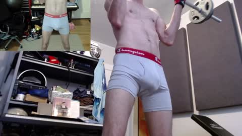 Snapshot of luvshonitoff chatting on January 2025 05:32:01 AM Jim Bo online show from January 2025 05:32:01 AM