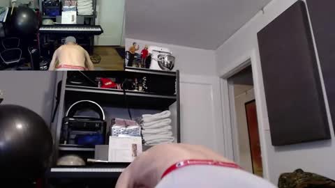 Snapshot of luvshonitoff chatting on February 2025 01:58:02 AM Jim Bo online show from February 2025 01:58:02 AM