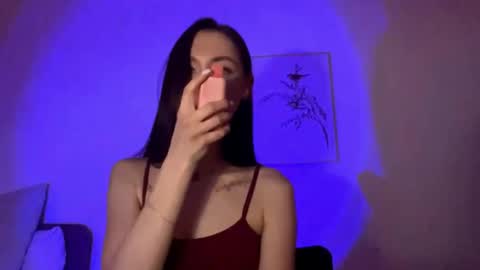 Melissa online show from April 2026 06:20:01 PM