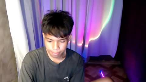 luxirfy online show from April 2026 05:06:01 PM