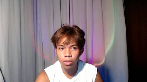 Snapshot of luxirfy_xx chatting on May 2026 07:18:02 PM luxirfy online show from May 2026 07:18:02 PM