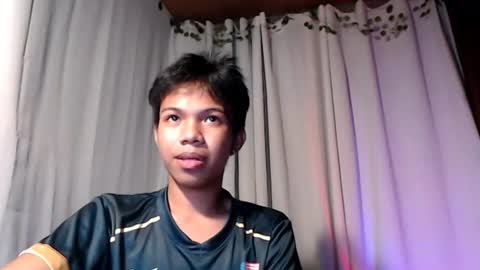 Snapshot of luxirfy_xx chatting on August 2026 07:23:02 PM luxirfy online show from August 2026 07:23:02 PM