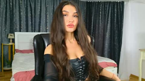 KarolinaAlpha online show from April 2026 08:39:01 AM