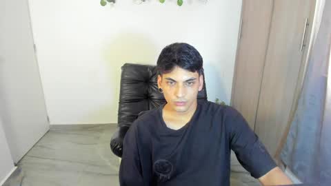 luxrx online show from May 2026 05:42:01 PM