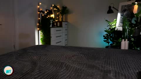 LuxureArt online show from June 2026 11:08:01 PM