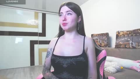 Snapshot of luxuryalma18 chatting on May 2026 05:44:01 PM Alma online show from May 2026 05:44:01 PM