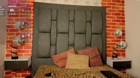 Snapshot of luxuryheavenn chatting on April 2026 07:33:02 PM luxuryheavenn online show from April 2026 07:33:02 PM