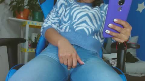 Snapshot of luzzy_cam chatting on December 2024 12:07:02 AM luzzy  I hope your visit and that we manage to get very hot online show from December 2024 12:07:02 AM