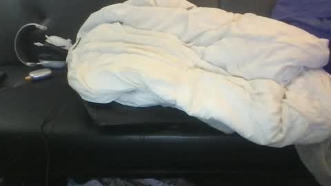 lvernon805 online show from January 2025 02:51:02 PM