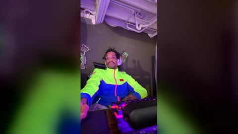 Snapshot of lxrdhxkvgemvsterjuice chatting on April 2026 02:04:02 AM lxrdhxkvgemvsterjuice online show from April 2026 02:04:02 AM