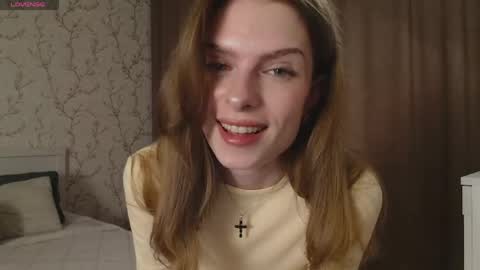 Snapshot of ly_lydia chatting on June 2026 04:14:02 AM ly lydia online show from June 2026 04:14:02 AM