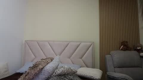 lya_aron_couple online show from June 2026 05:21:02 PM