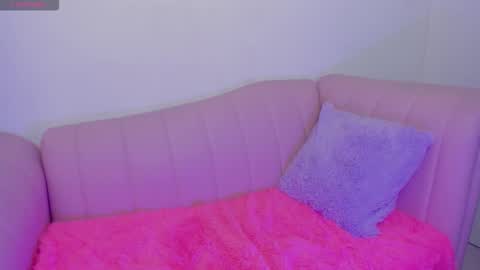 LYA DUBOIS  online show from February 2026 10:24:01 PM