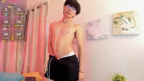 Lyan online show from July 2026 06:05:01 PM