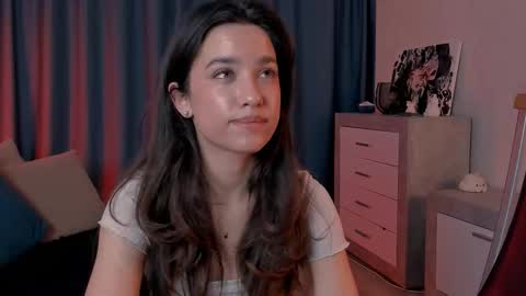 Snapshot of lyanna_tale chatting on October 2025 09:26:02 PM Lyanna online show from October 2025 09:26:02 PM