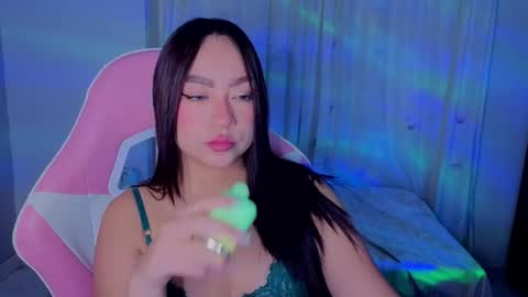 lyavalmont online show from May 2026 01:57:02 AM