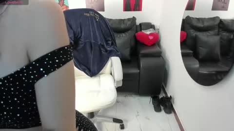  Lycoris  online show from October 2025 08:48:01 PM