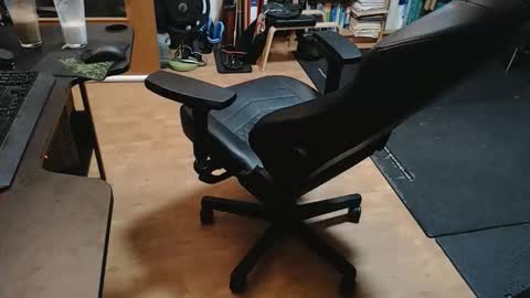 lycraboy123 online show from October 2025 05:41:01 AM