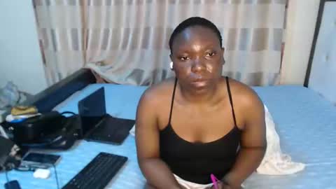 lyiajee online show from September 2025 07:46:02 AM