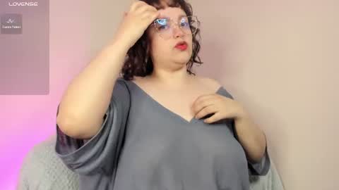 Snapshot of lylah_brost chatting on June 2026 04:24:02 AM lylah online show from June 2026 04:24:02 AM