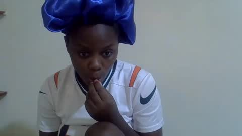 lyn_anna online show from March 2026 10:39:01 AM