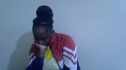 lyn_anna online show from April 2026 05:44:01 PM