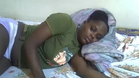 lyn_anna online show from April 2026 12:37:01 PM