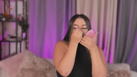 Lynda online show from November 2025 04:48:02 AM