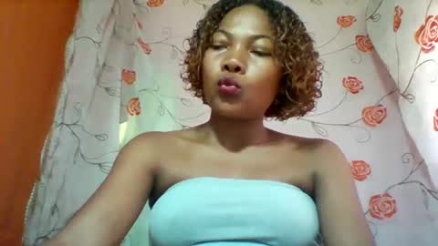 lyndah19 online show from March 2026 08:09:02 AM