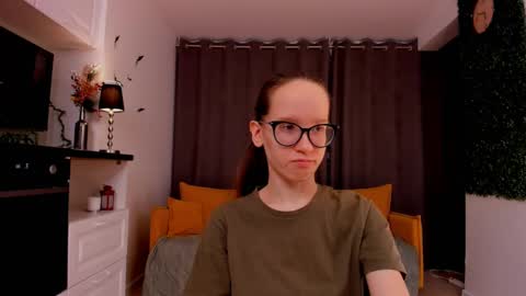 Sara online show from February 2025 04:09:02 PM